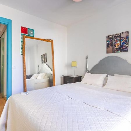 Colours Apartment And Garage Historical Center 4 Pax Seville Luaran gambar