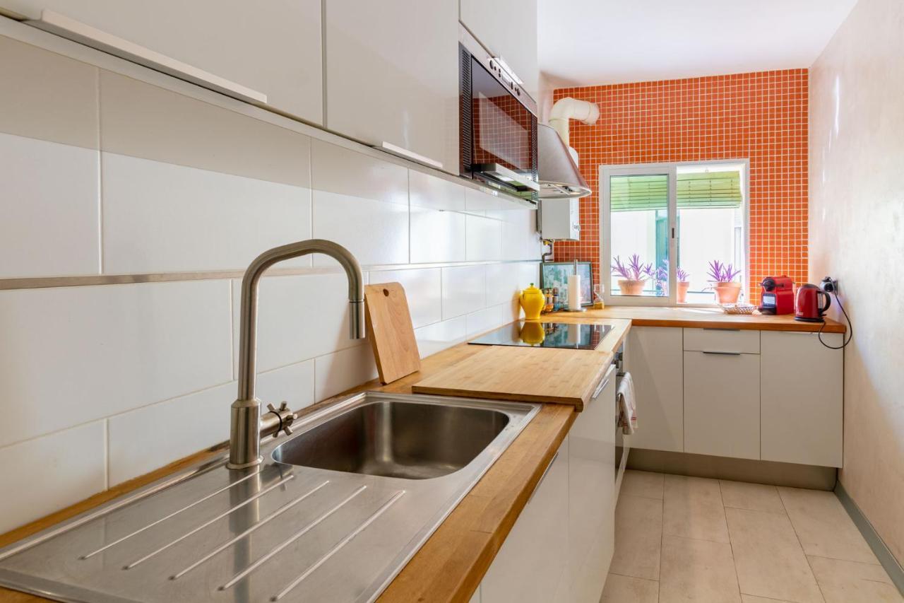 Colours Apartment And Garage Historical Center 4 Pax Seville Luaran gambar