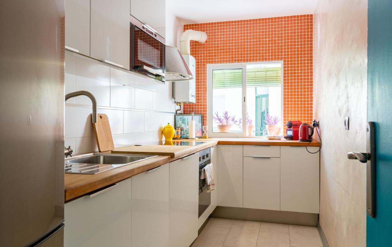 Colours Apartment And Garage Historical Center 4 Pax Seville Luaran gambar