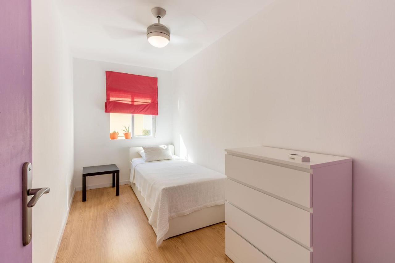 Colours Apartment And Garage Historical Center 4 Pax Seville Luaran gambar