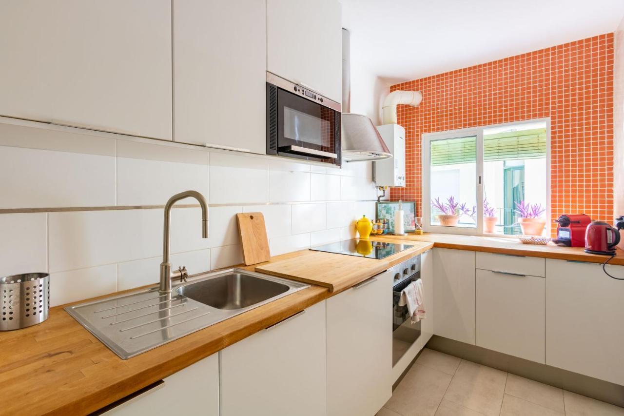 Colours Apartment And Garage Historical Center 4 Pax Seville Luaran gambar