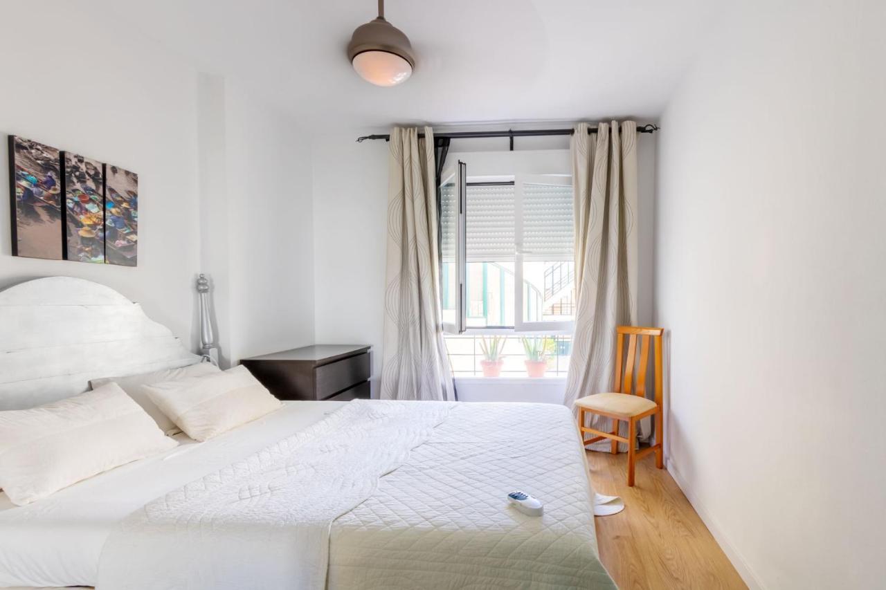 Colours Apartment And Garage Historical Center 4 Pax Seville Luaran gambar