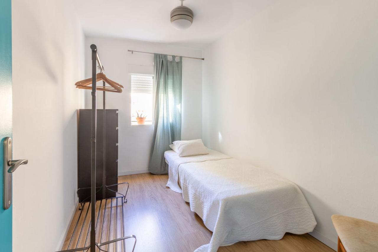 Colours Apartment And Garage Historical Center 4 Pax Seville Luaran gambar